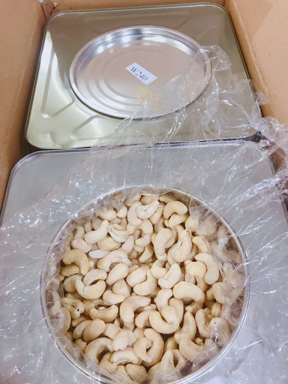 3- PACKING IN TIN BOX 2X11.34KG PER CARTON